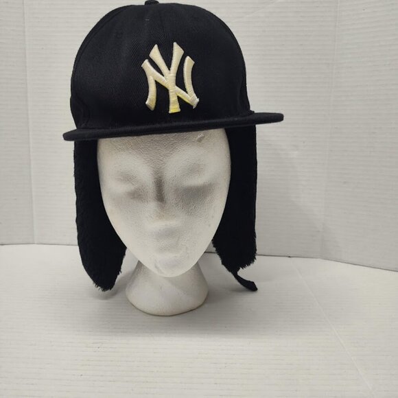 New Era 59FIFTY Dog Ear Cap - New York Yankees Size 7 3/8 - Picture 1 of 7